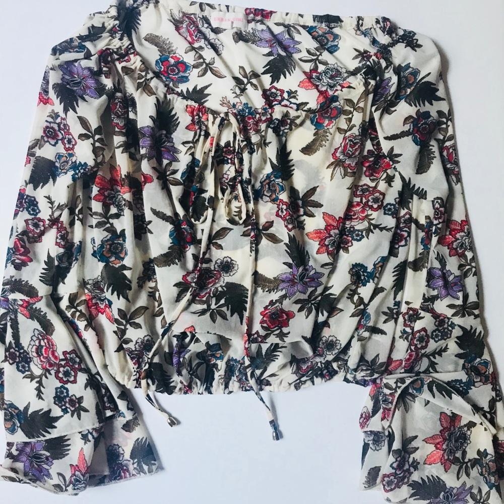 Urban Girl Off-The-Shoulder Blouse